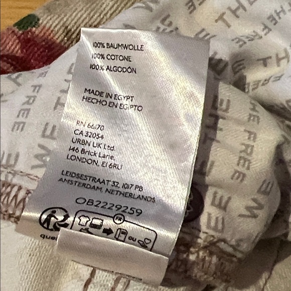 Free People Deep Trance Boyfriend Wallpaper Floral Jeans size 29 New with Tags - Picture 8 of 9